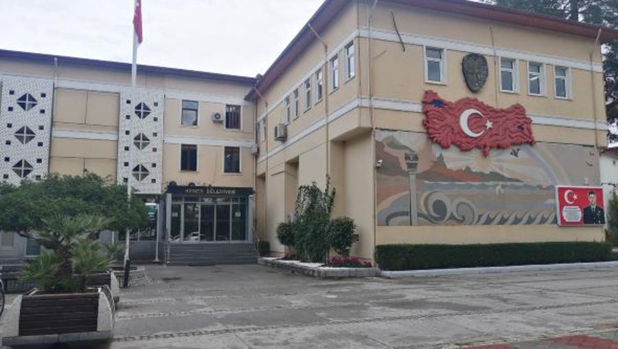 Kemer Belediyesinde en düşük işçi maaşı 9 bin lira oldu